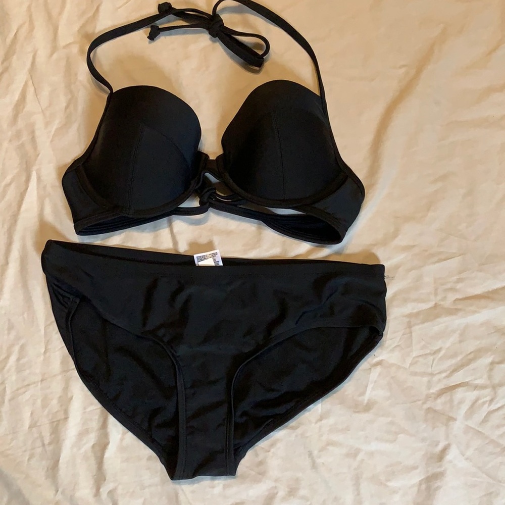 Old navy bikini top size medium bottom size small